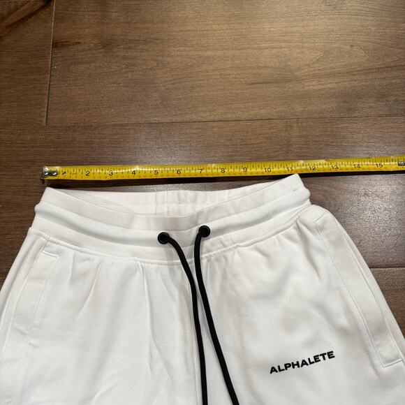 Alphalete Women's Essential Core Shorts size Small White Black NWT - Picture 3 of 6